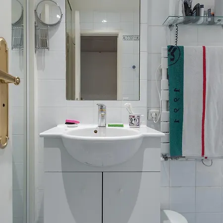 Familial And Cosy 16th Flat * Paris