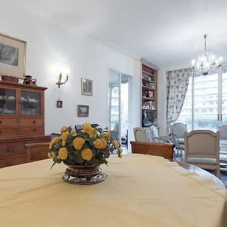 Familial And Cosy 16th Flat Apartamento Paris